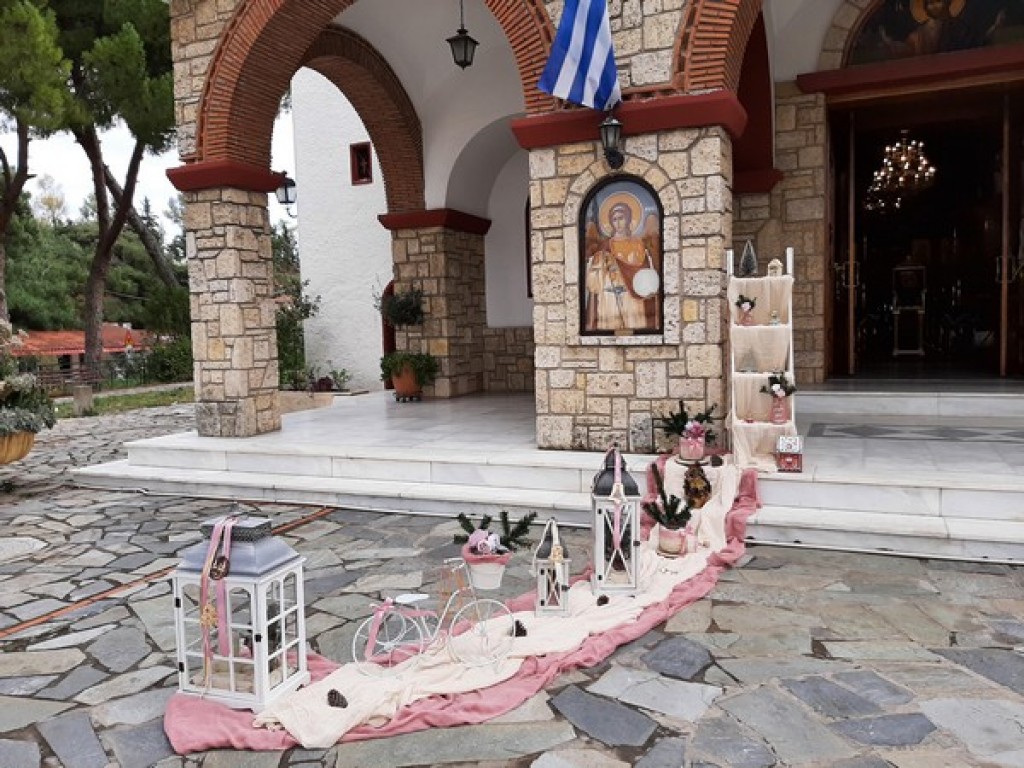 Χριστουγεννιάτικος στολισμός βάπτισης για κορίτσι